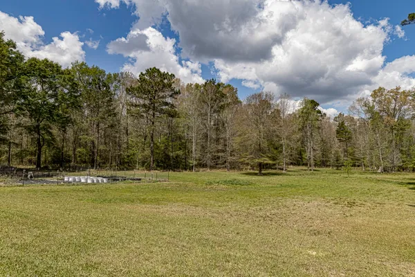 $725,000 | 188 Pullin Road, Corrigan, TX 75939
