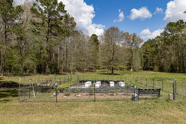 $725,000 | 188 Pullin Road, Corrigan, TX 75939