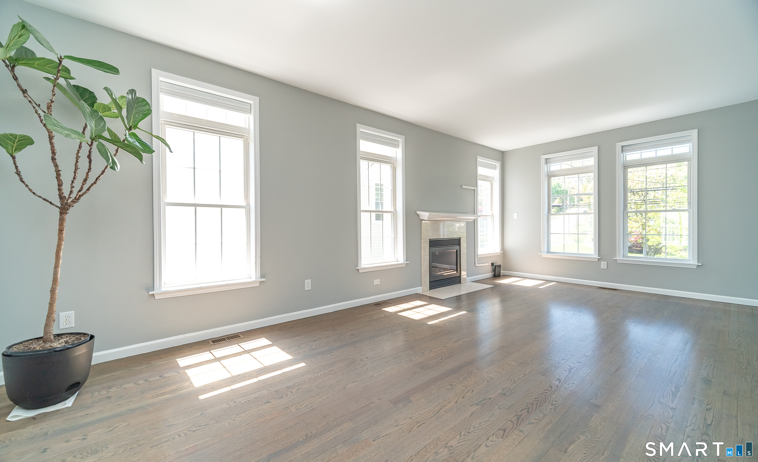 1780 Stratfield Road Fairfield, CT 06825 - Photo 2 of 40