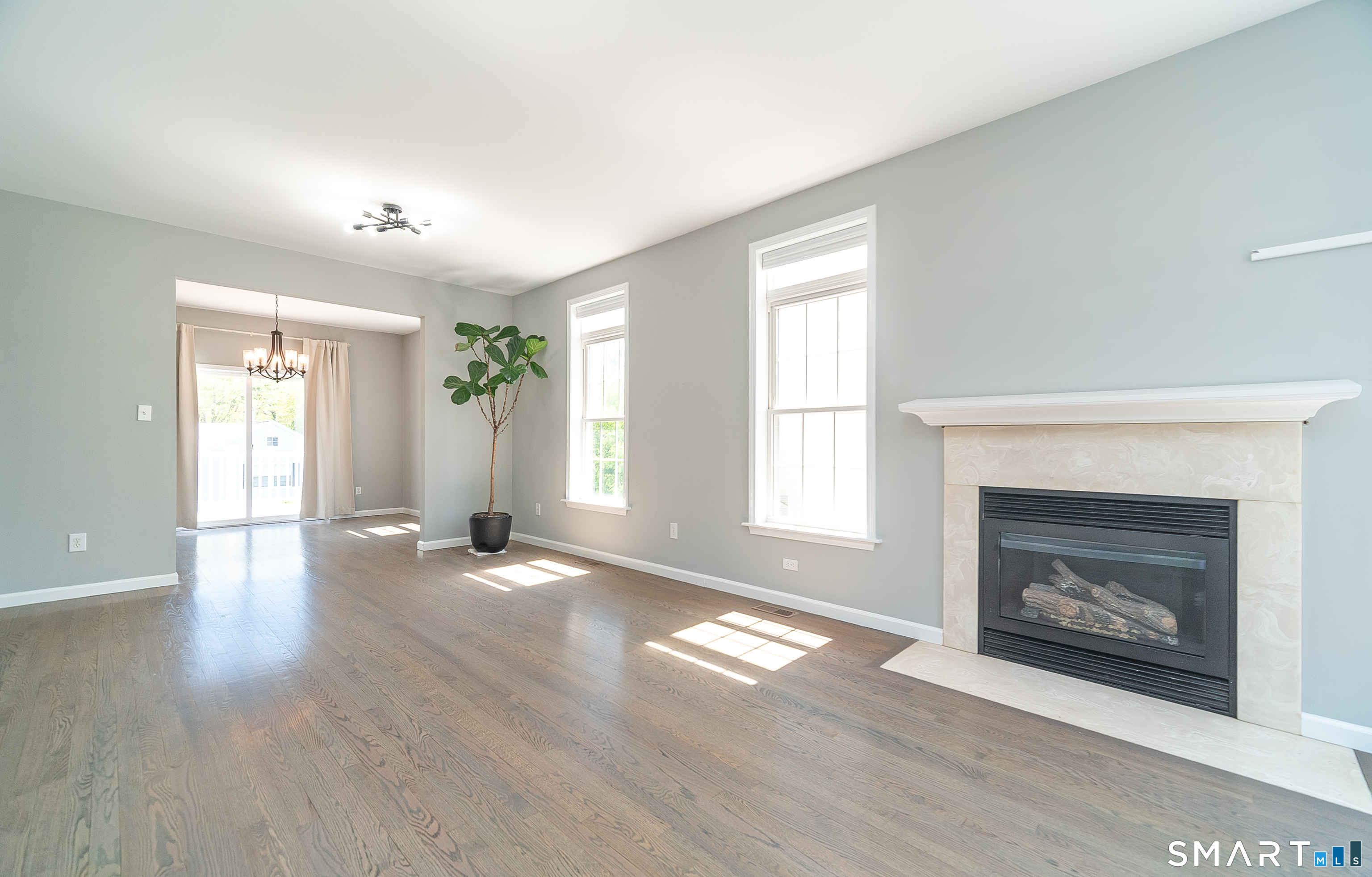 1780 Stratfield Road Fairfield, CT 06825 - Photo 3 of 40