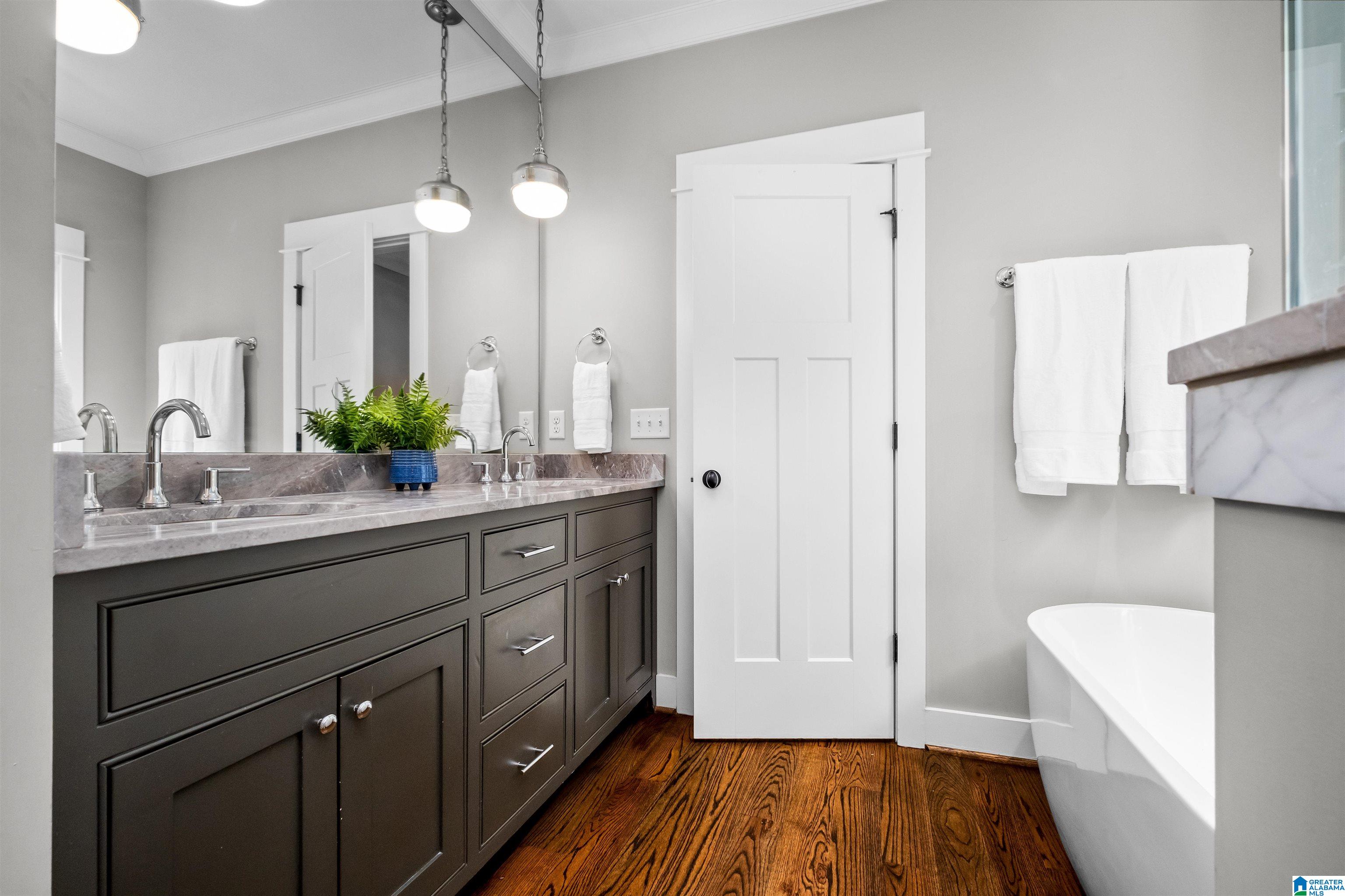 327 Sterrett Avenue Birmingham, AL 35209 - Photo 37 of 60