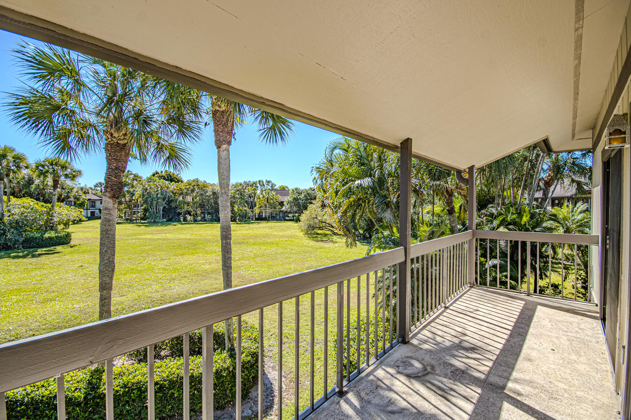 13334 Polo Club Road, Unit 348 Wellington, FL 33414 - Photo 25 of 43 38