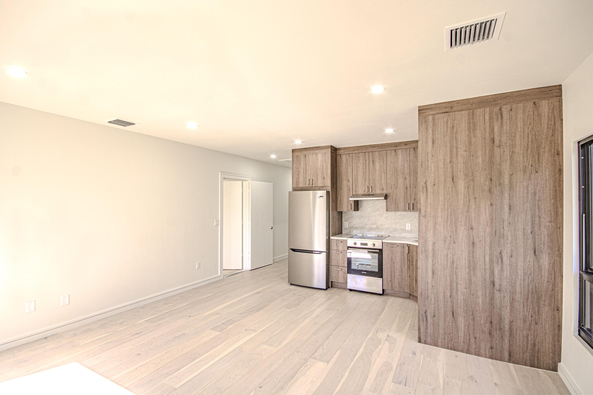 13334 Polo Club Road, Unit 348 Wellington, FL 33414 - Photo 29 of 43 10
