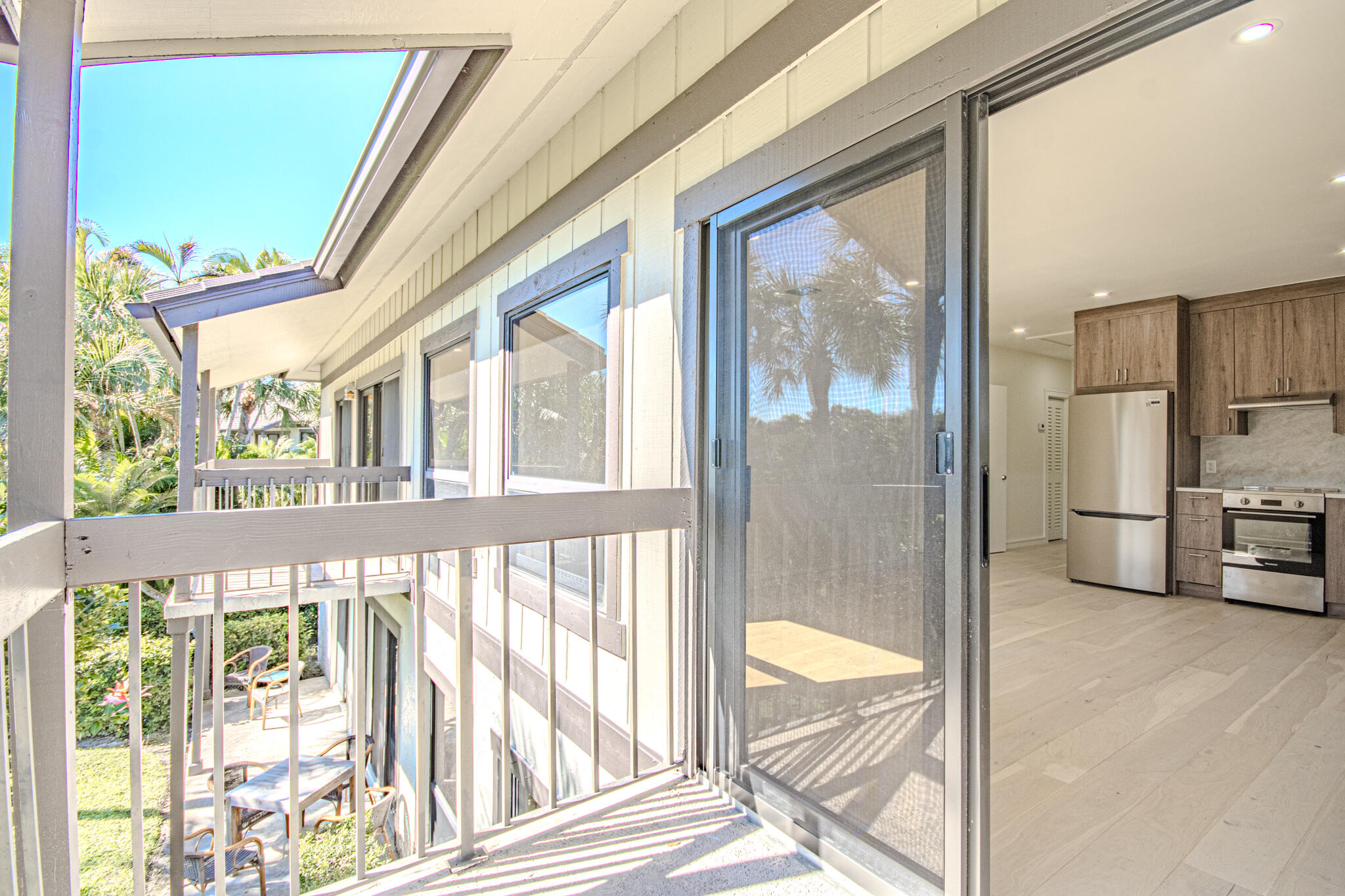 13334 Polo Club Road, Unit 348 Wellington, FL 33414 - Photo 38 of 43 20
