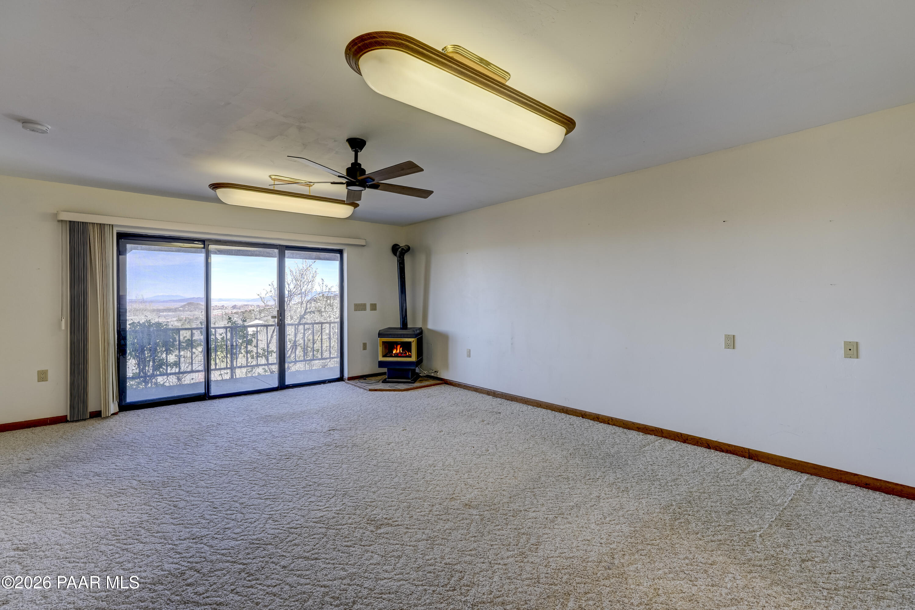 2480 Ridge Road Prescott, AZ 86301 - Photo 40 of 66 a view of an empty room with a window