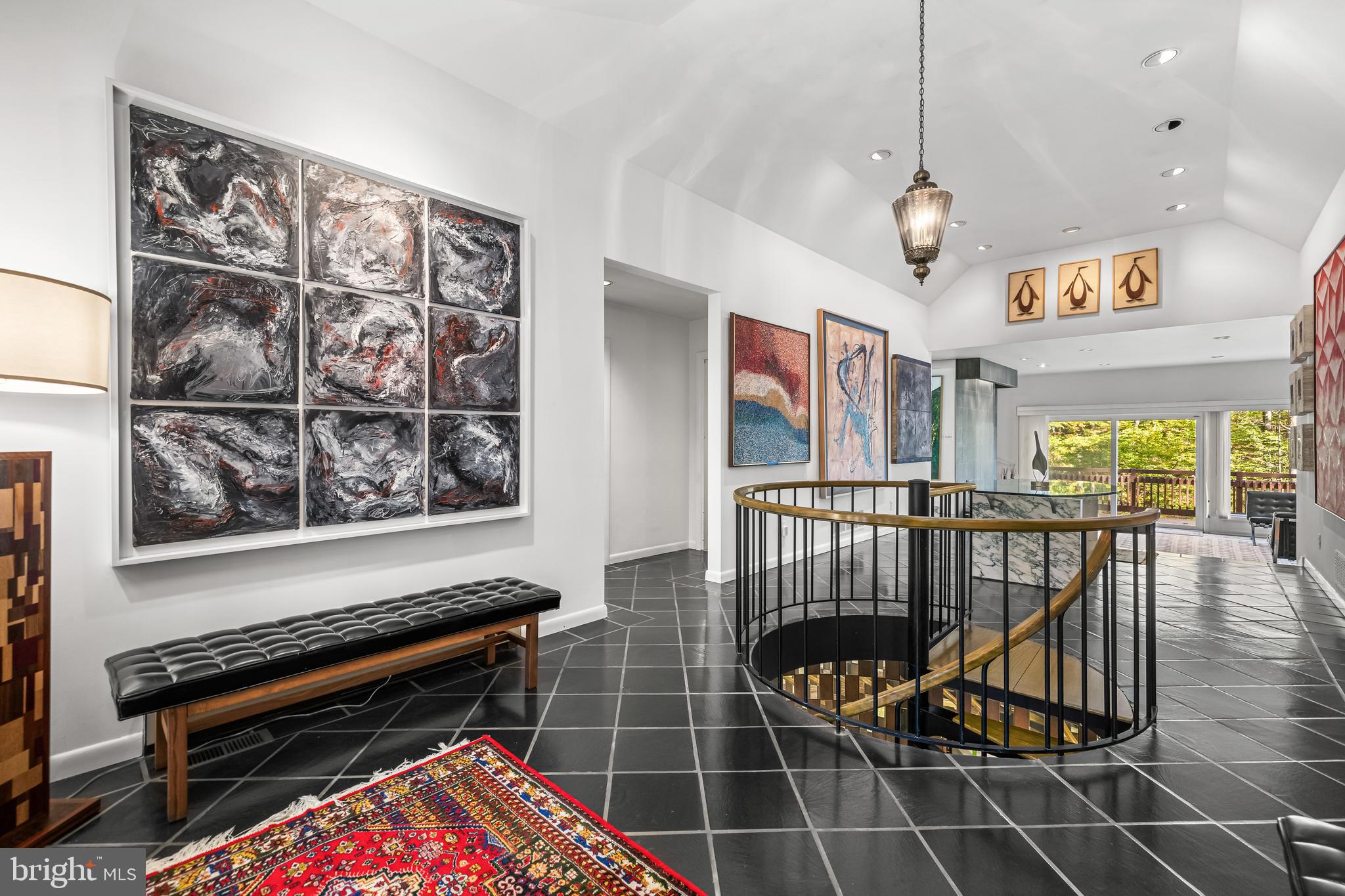 1106 High Country Road Towson, MD 21286 - Photo 30 of 77 Entrance hall