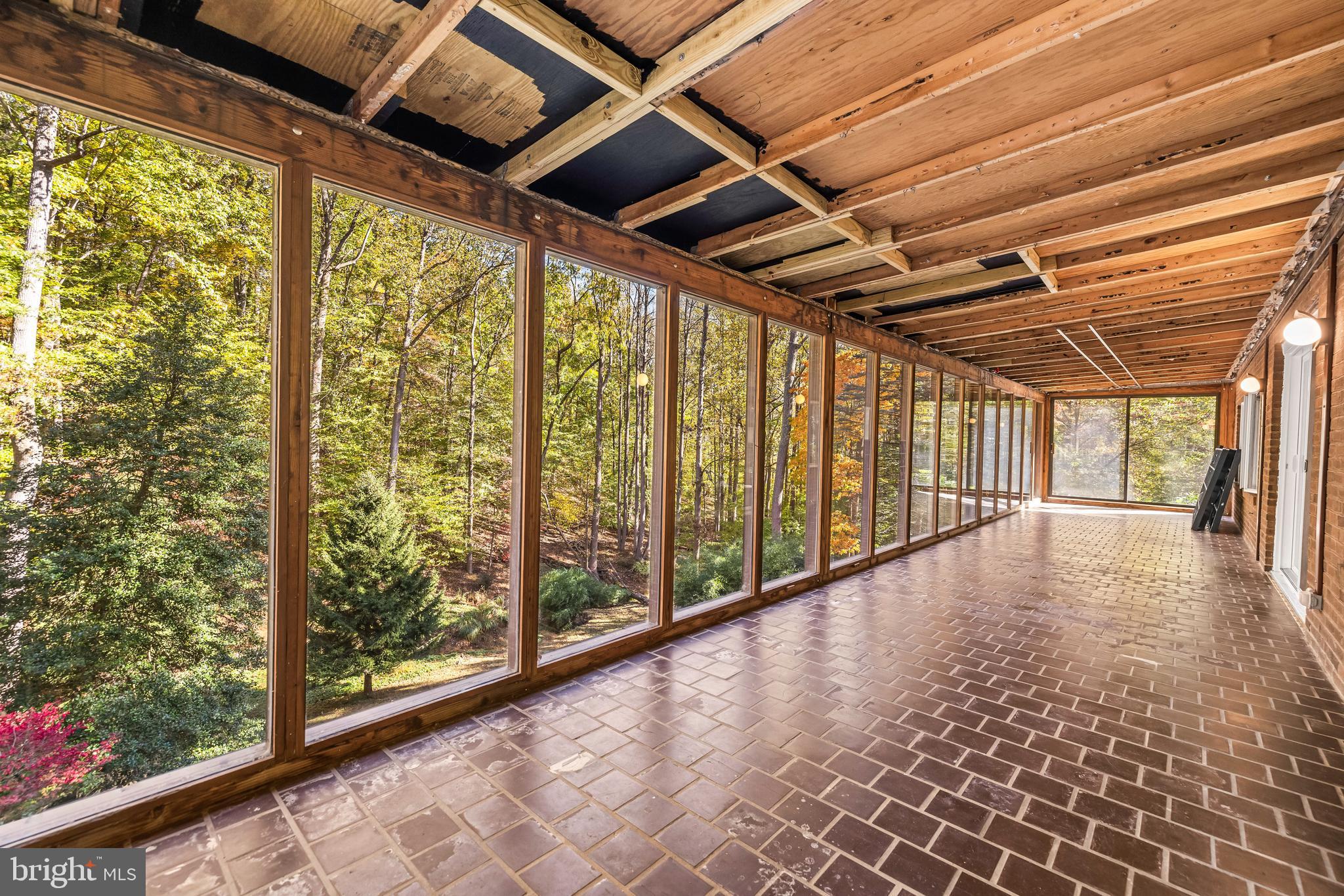 1106 High Country Road Towson, MD 21286 - Photo 74 of 77 3 Season Room w/ woodland views