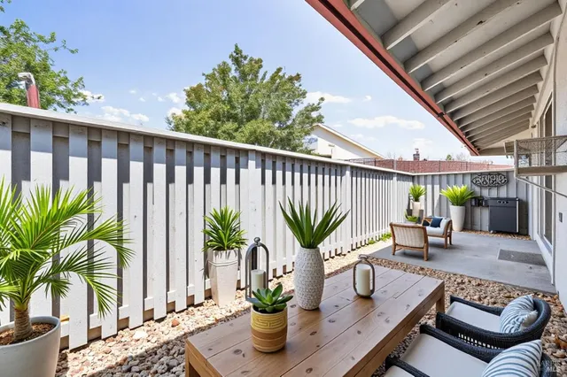 $298,000 | 66 Villa Circle, Fairfield, CA 94533