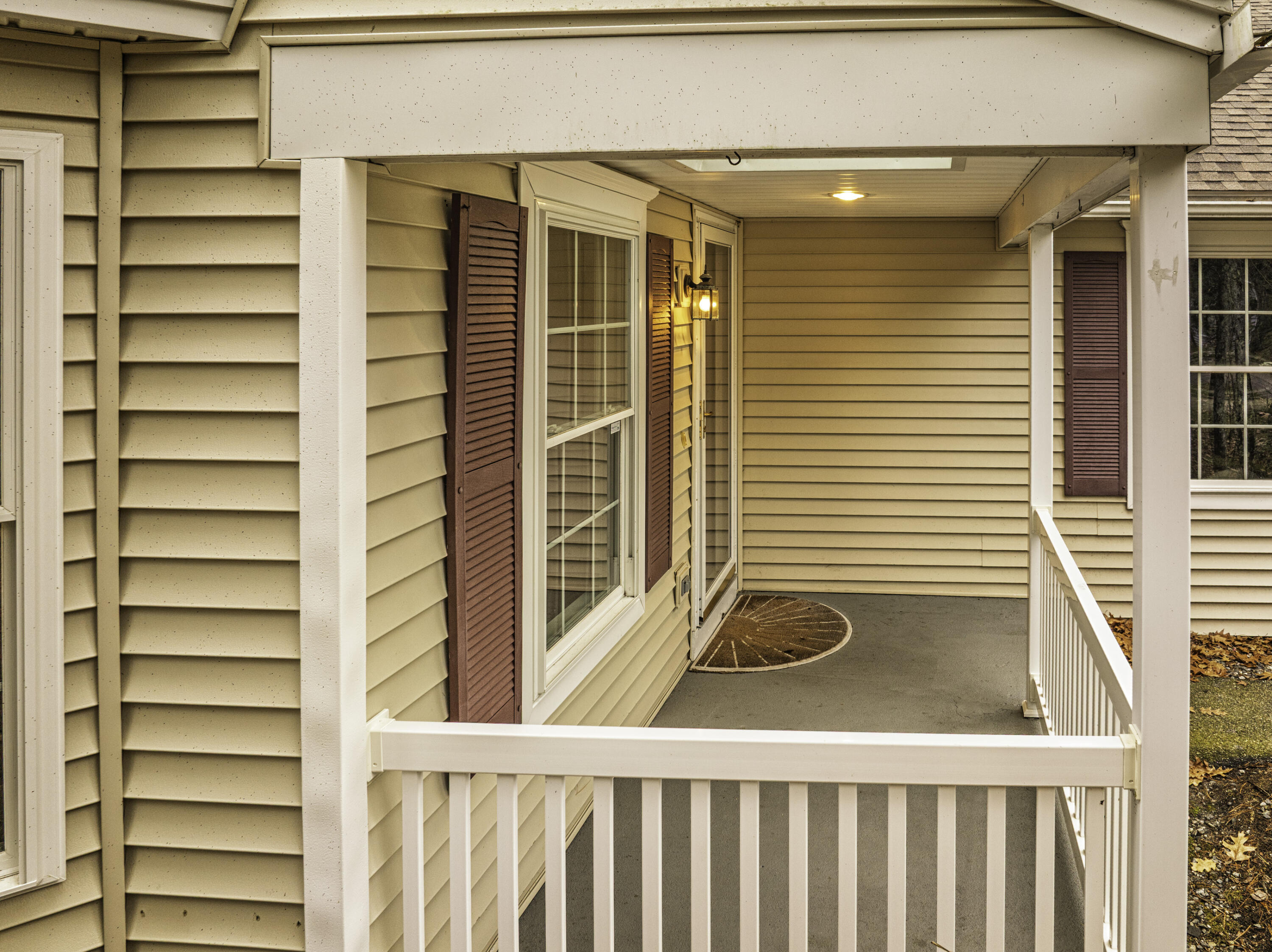 25 Cambridge Court, Unit 25 Kennebunk, ME 04043 - Photo 34 of 41 DJI_20251113085123_0239_D-1