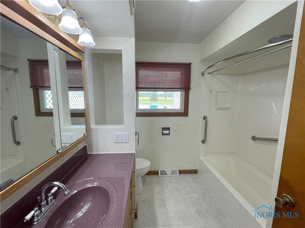 14128 Karnes Road Defiance, OH 43512 - Photo 9 of 29 Gallery Image 9
