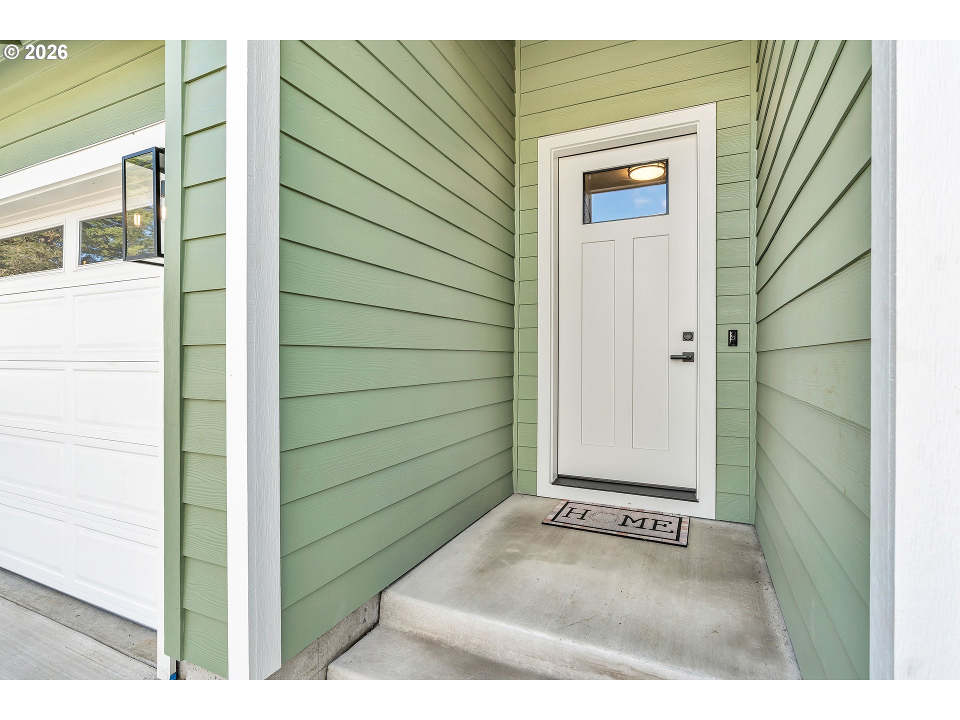 996 East Rork Court Newberg, OR 97132 - Photo 4 of 44