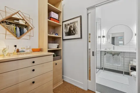 $969,000 | 3310 Hayes Street, Evanston, IL 60201