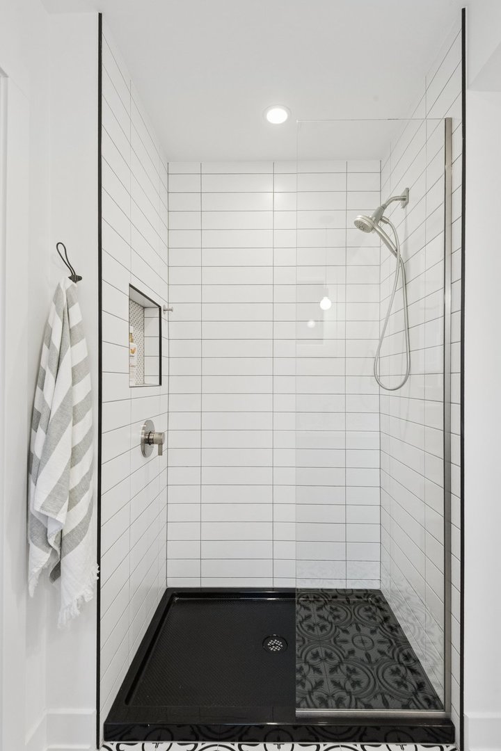 3310 Hayes Street Evanston, IL 60201 - Photo 17 of 32