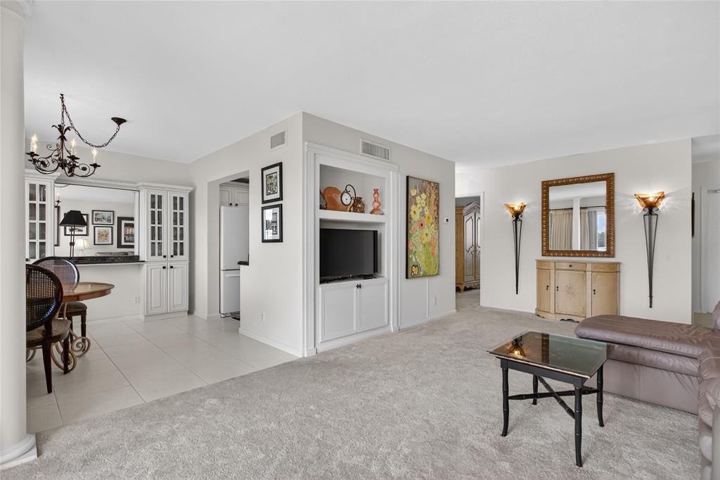 1001 North Riverside Drive, Unit 305 Pompano Beach, FL 33062 - Photo 13 of 44