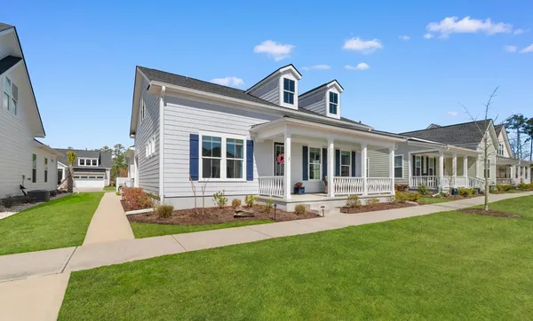 $495,000 | 4047 McKinney Drive, Murrells Inlet, SC 29576