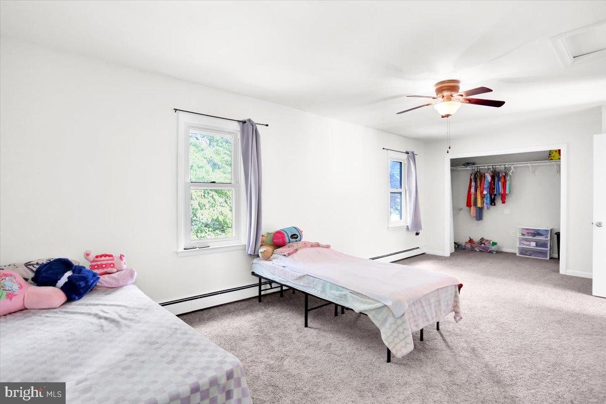 416 Green Lane Reading, PA 19601 - Photo 29 of 42 a living room with furniture and a window