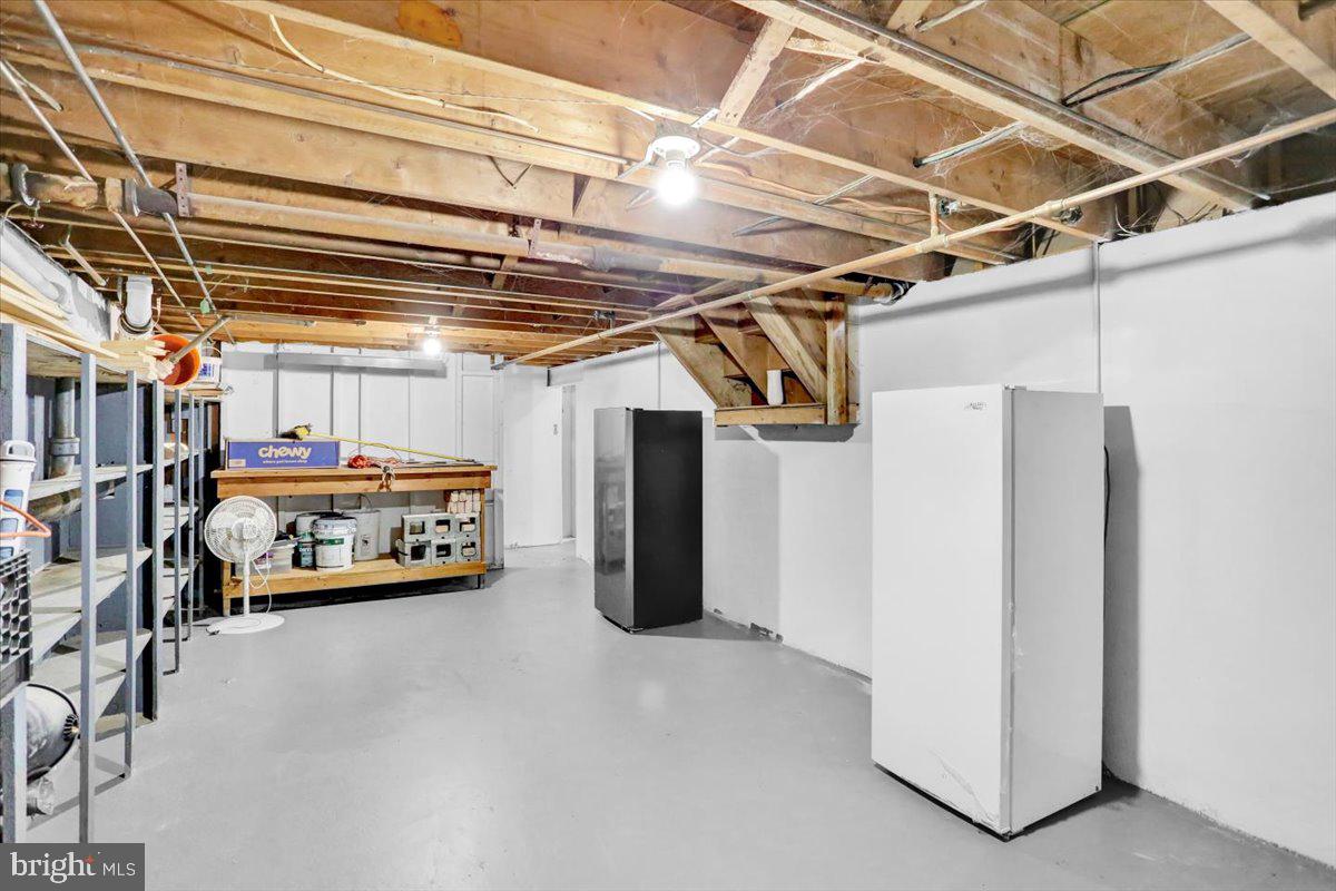 416 Green Lane Reading, PA 19601 - Photo 34 of 42 a view of parking garage with furniture