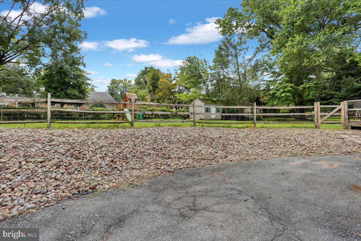 416 Green Lane Reading, PA 19601 - Photo 41 of 42 a view of a park