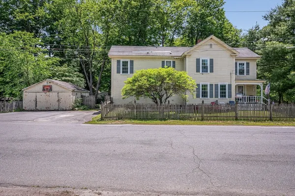 $488,000 | 26 Groton Street, Pepperell, MA 01463