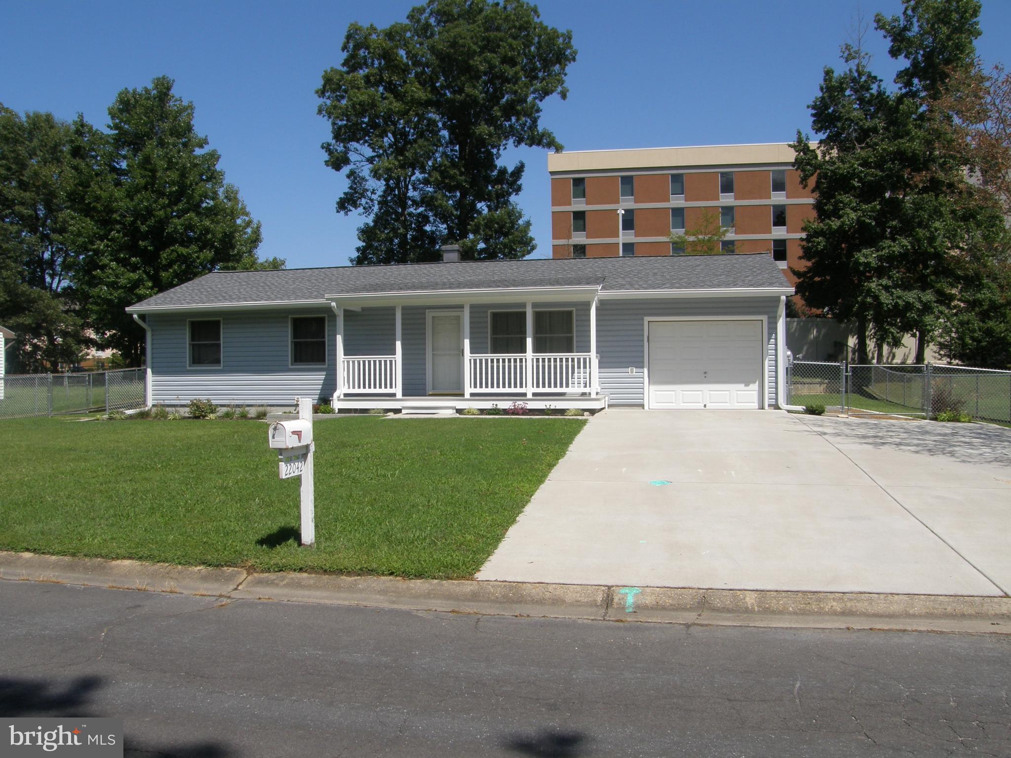 22042 Fox Ridge Road Lexington Park, MD 20653 - Photo 1 of 22 Exterior (Front)