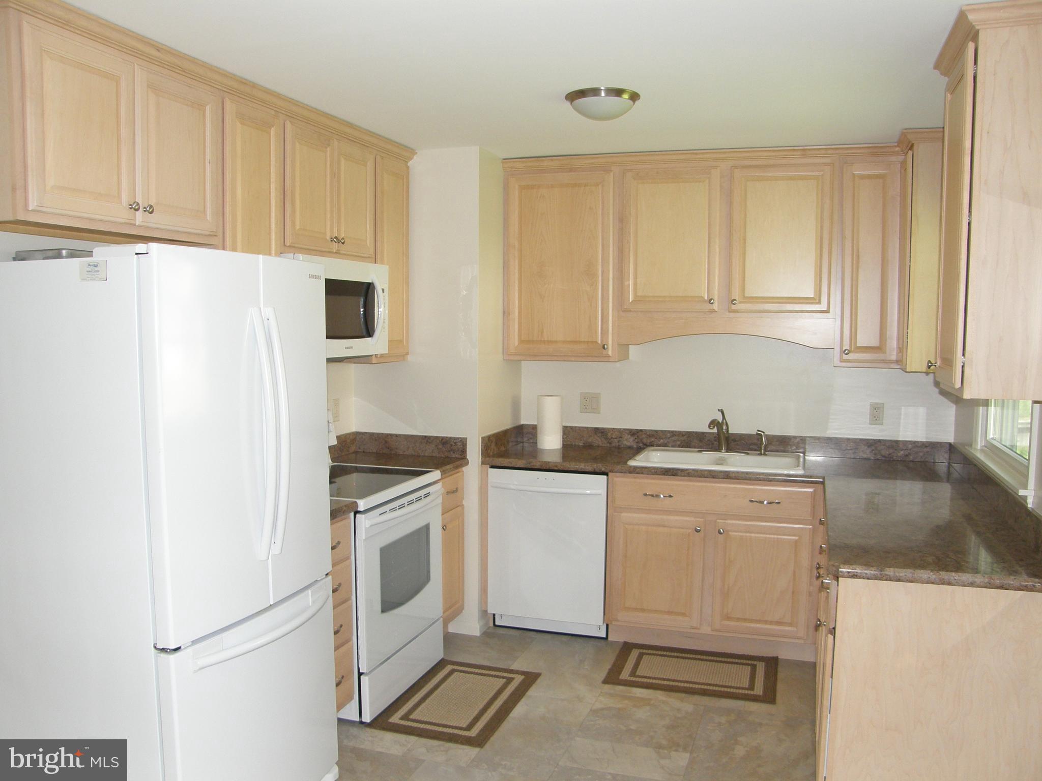 22042 Fox Ridge Road Lexington Park, MD 20653 - Photo 11 of 22 Kitchen