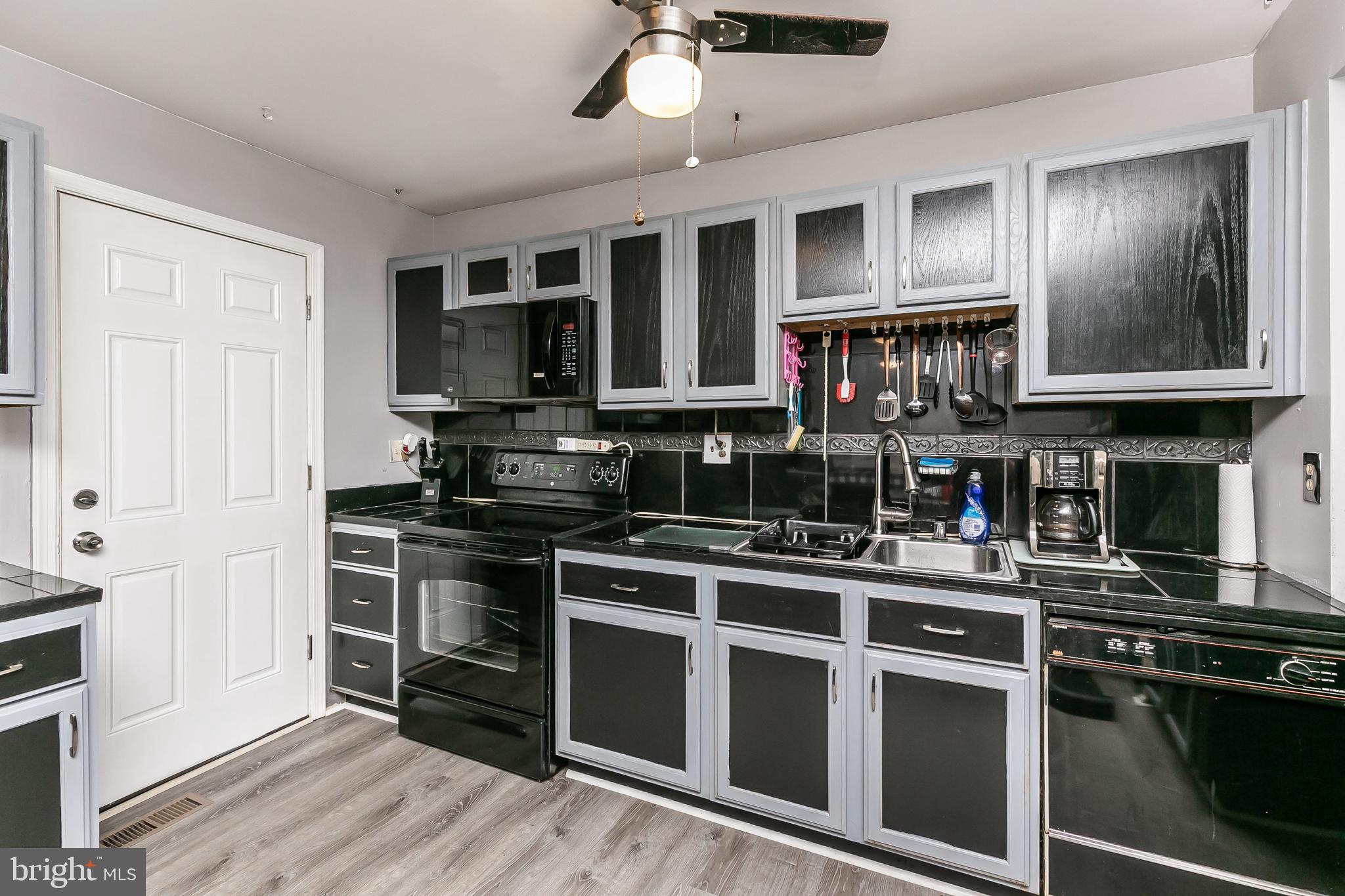 3409 Santee Road Baltimore, MD 21236 - Photo 9 of 28