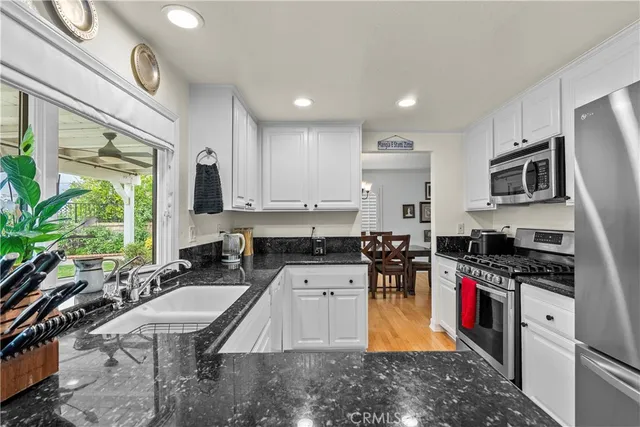 $1,150,000 | 25459 Cariz Drive, Valencia, CA 91355