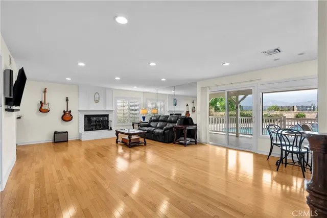 $1,150,000 | 25459 Cariz Drive, Valencia, CA 91355