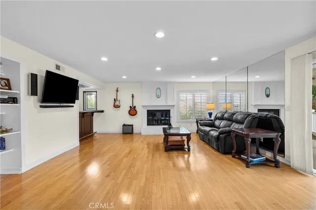 $1,150,000 | 25459 Cariz Drive, Valencia, CA 91355