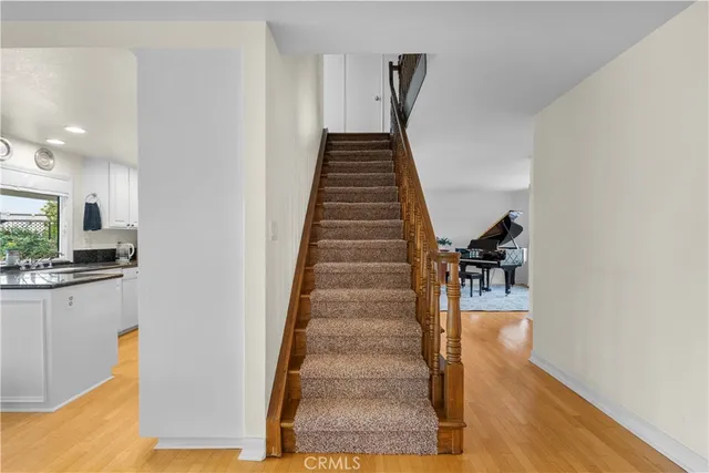 $1,150,000 | 25459 Cariz Drive, Valencia, CA 91355