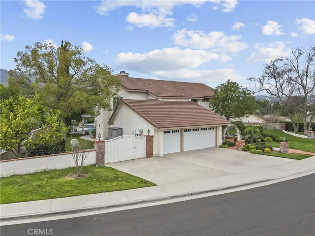 $1,150,000 | 25459 Cariz Drive, Valencia, CA 91355