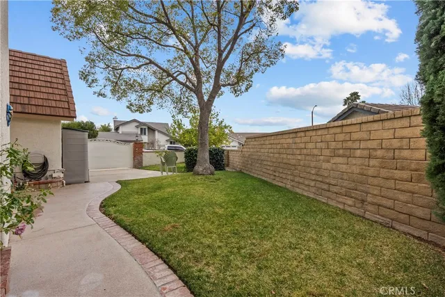 $1,150,000 | 25459 Cariz Drive, Valencia, CA 91355