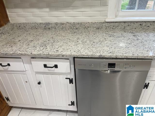 219 4th Avenue Midfield, AL 35228 - Photo 5 of 29