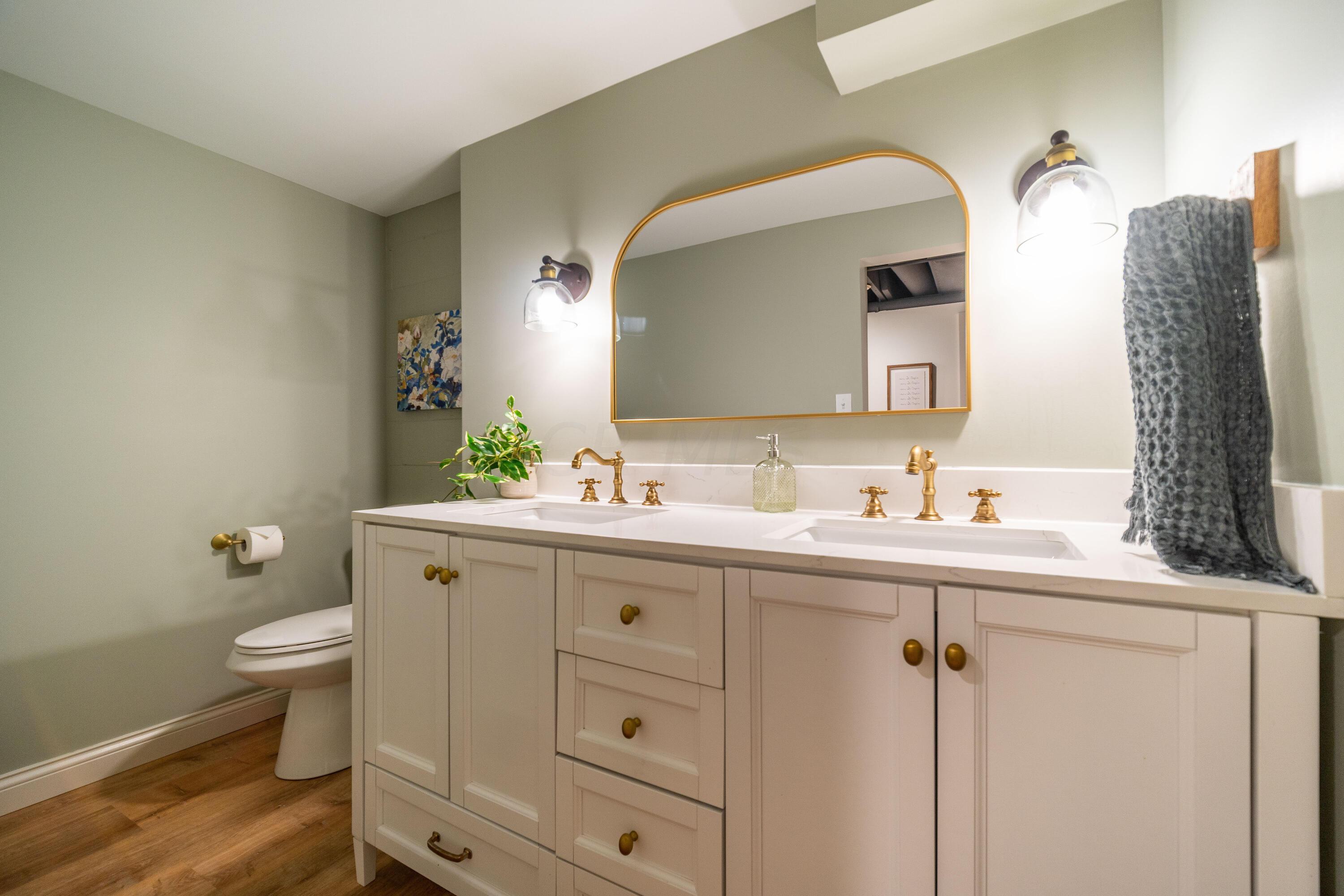 1470 Ridgeview Road Columbus, OH 43221 - Photo 26 of 38 1470 Ridgeview Rd-90