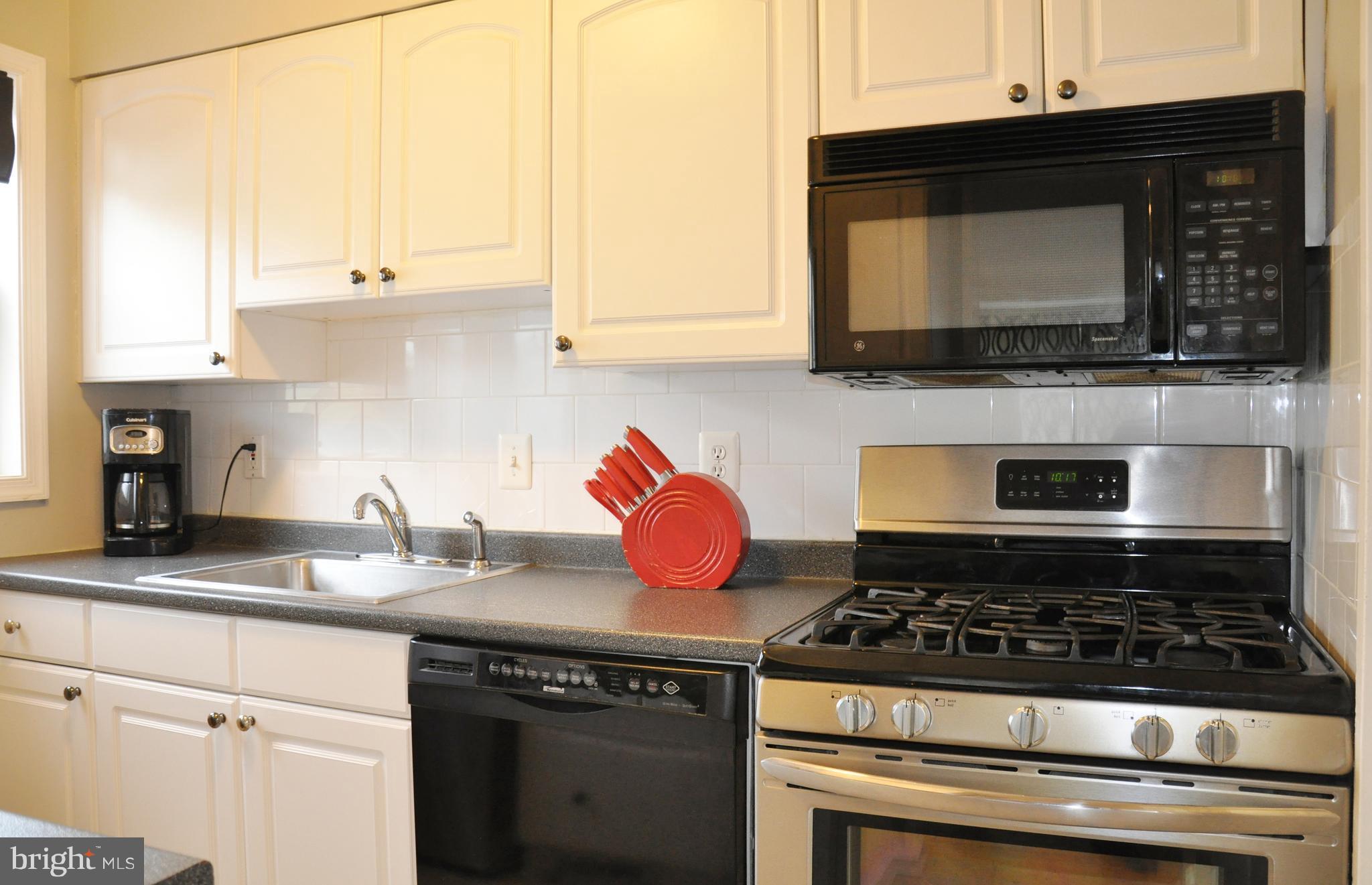 12821 Flack Street Silver Spring, MD 20906 - Photo 10 of 26 Kitchen