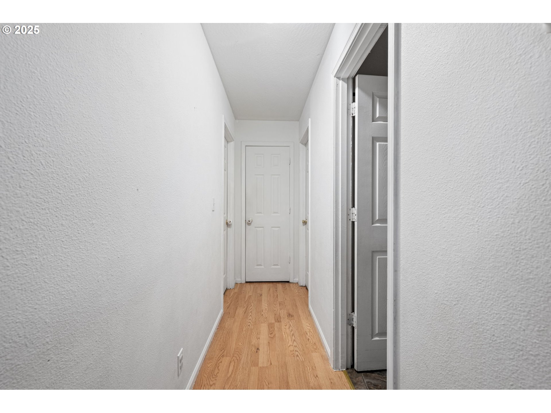 3125 V Street Springfield, OR 97477 - Photo 12 of 19 a view of an empty room