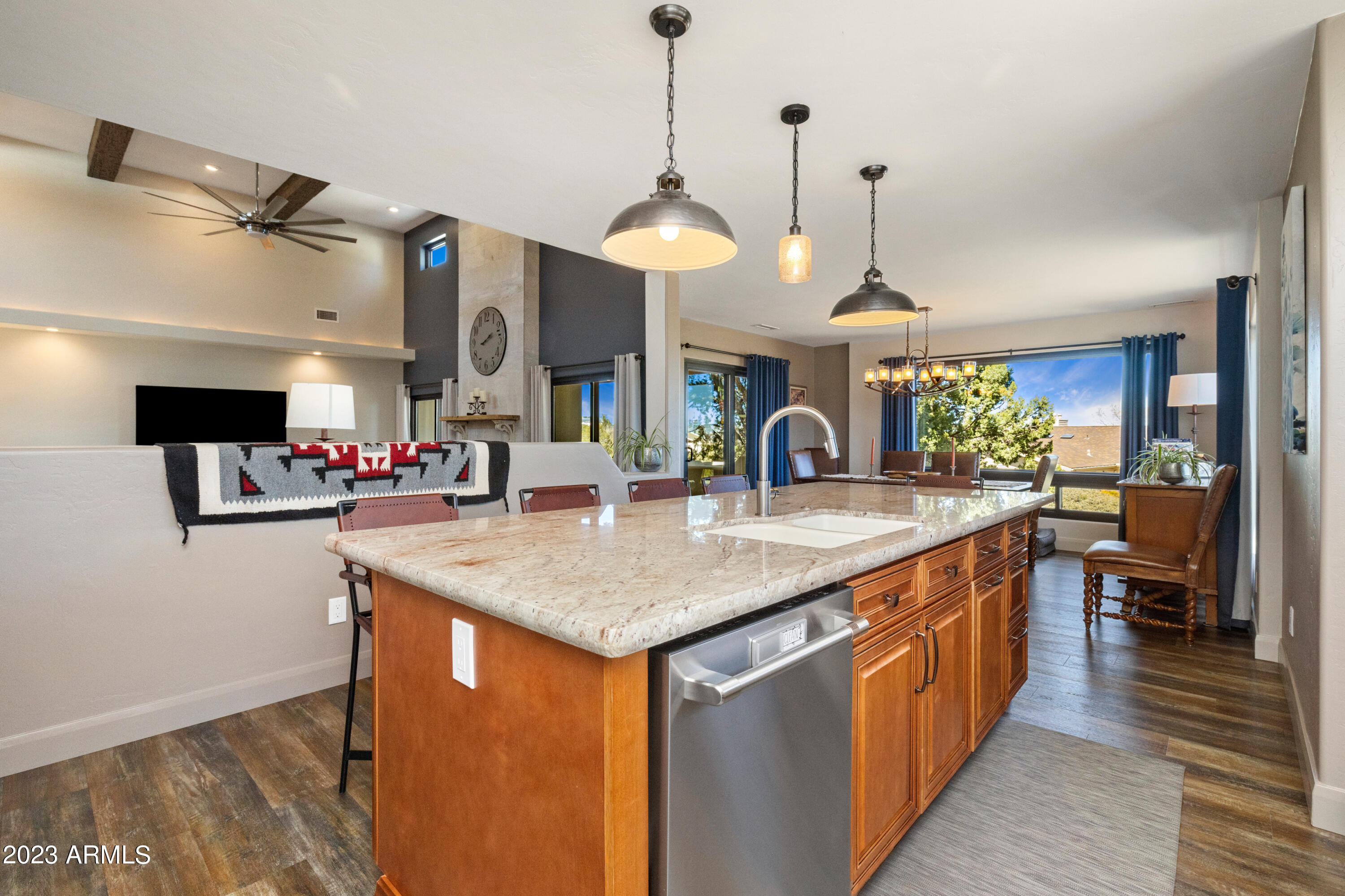1564 Eagle Ridge Road Prescott, AZ 86301 - Photo 15 of 51 004_Huge breakfast bar