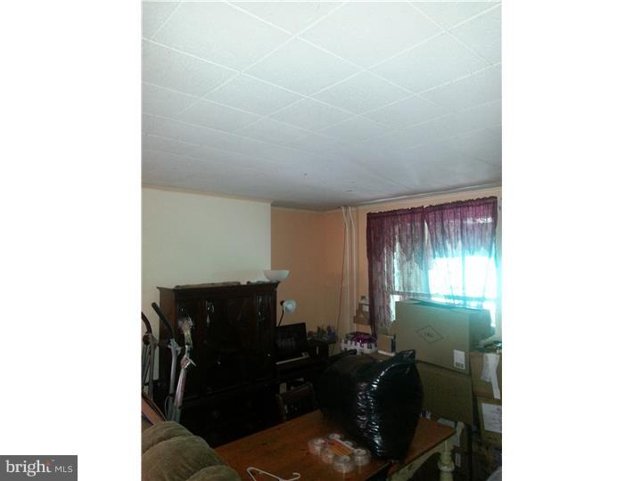 6125 Reedland Street Philadelphia, PA 19142 - Photo 3 of 23 Gallery Image 3