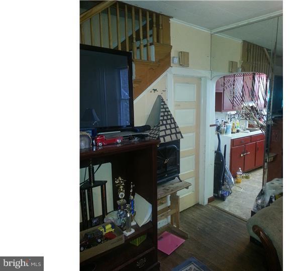 6125 Reedland Street Philadelphia, PA 19142 - Photo 4 of 23 Gallery Image 4