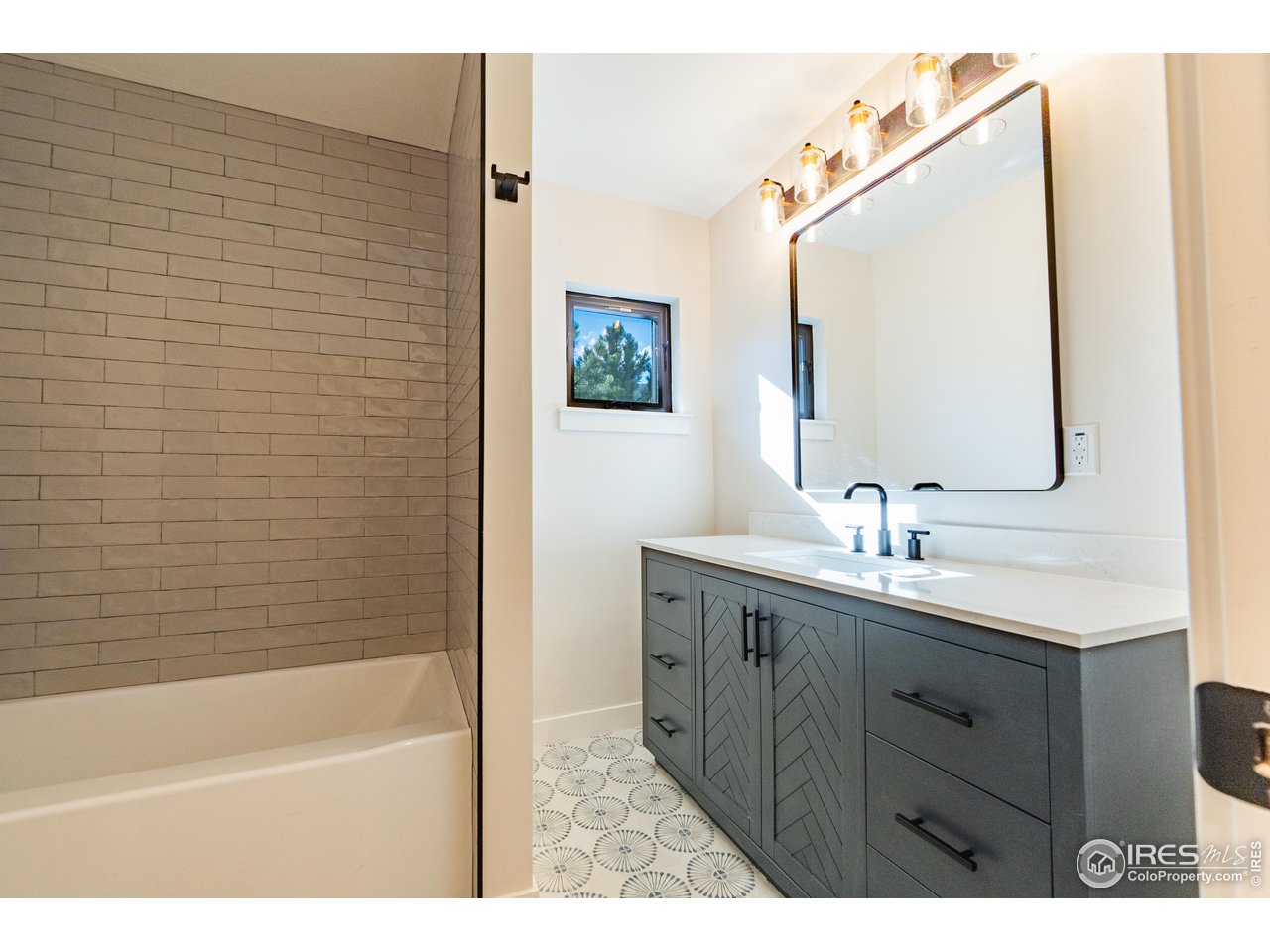 54 Choctaw Road Lyons, CO 80540 - Photo 31 of 40 Gallery Image 31