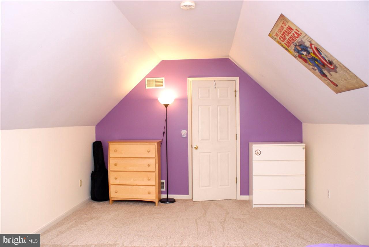 126 Meadow Road York, PA 17406 - Photo 16 of 16 Gallery Image 16