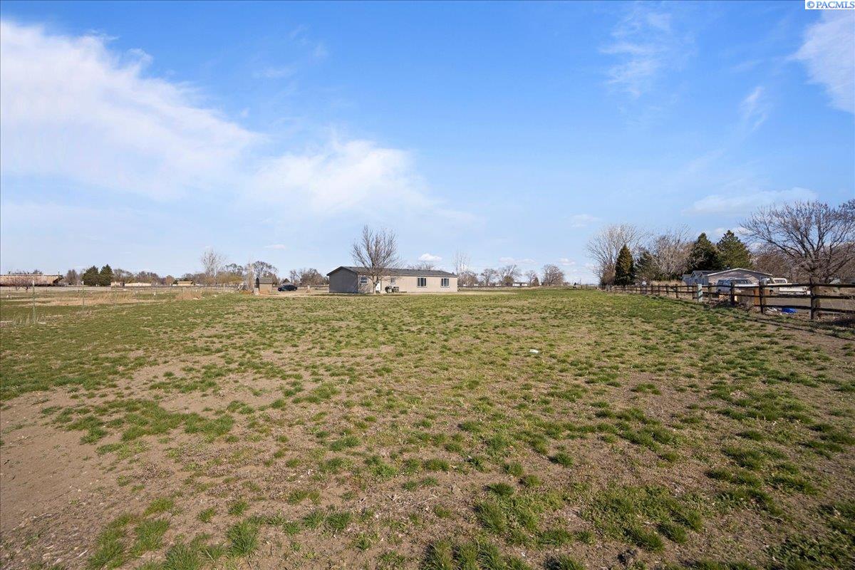 41104 South Morton Road Kennewick, WA 99337 - Photo 29 of 29 Gallery Image 29