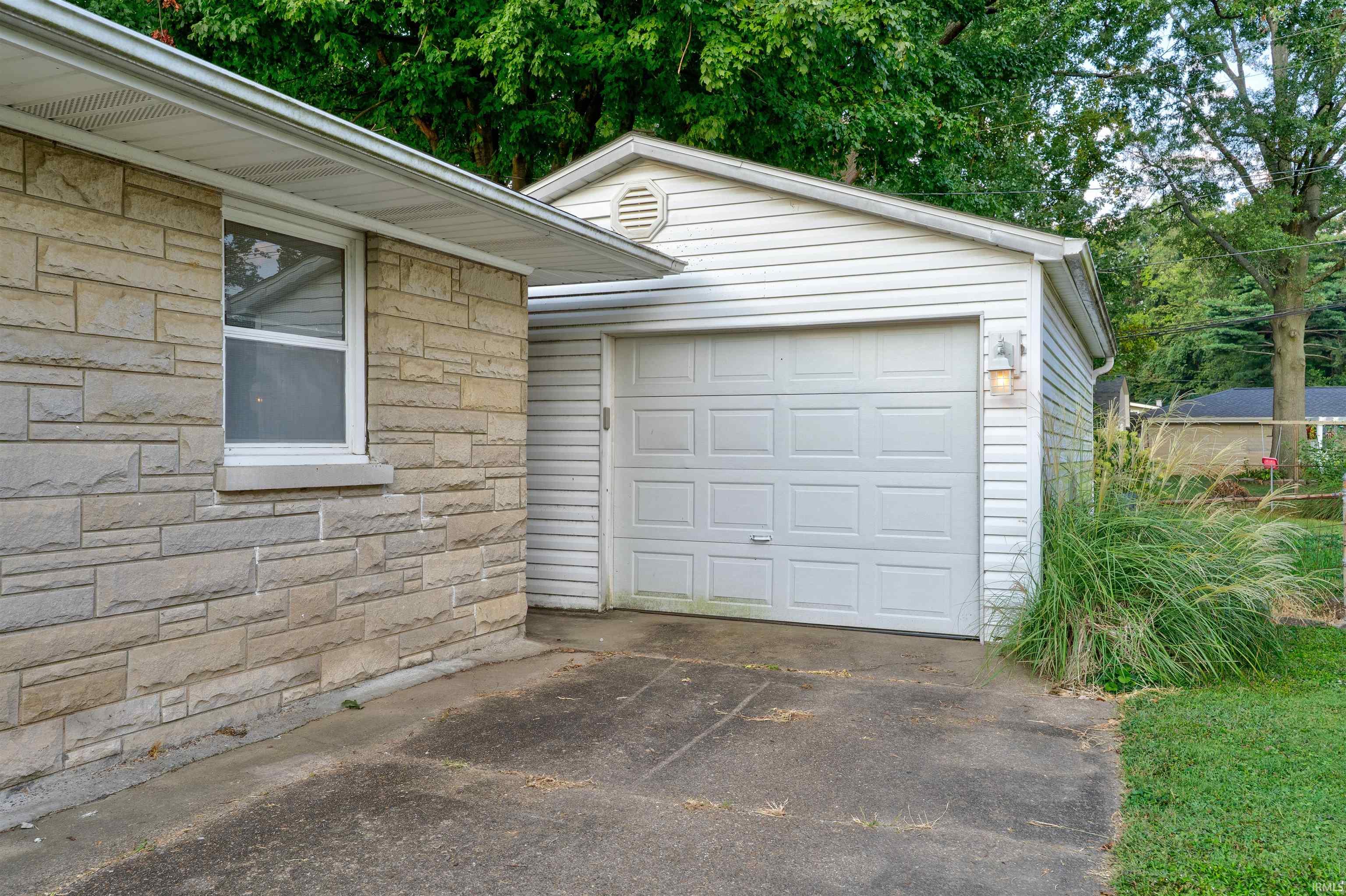 5655 Garden Valley Road Newburgh, IN 47630 - Photo 4 of 36