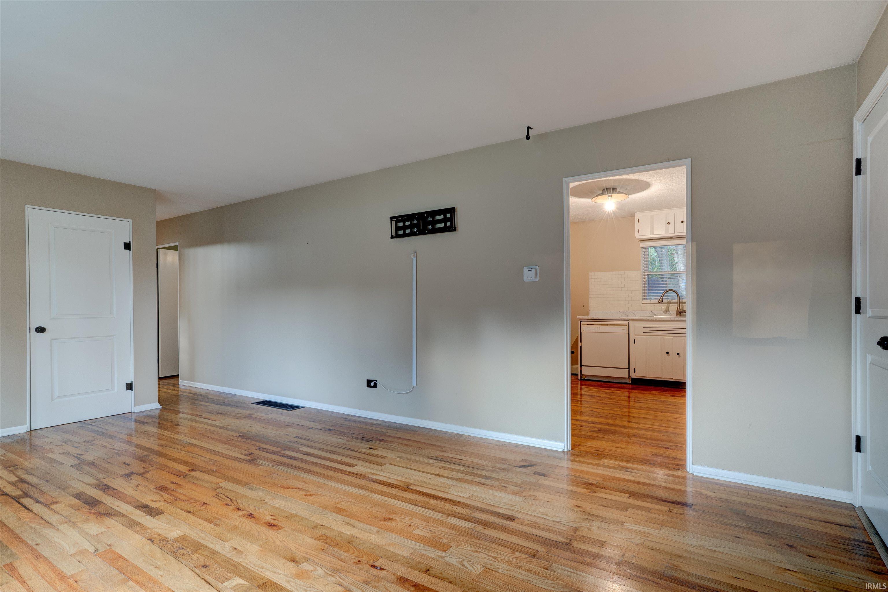 5655 Garden Valley Road Newburgh, IN 47630 - Photo 7 of 36