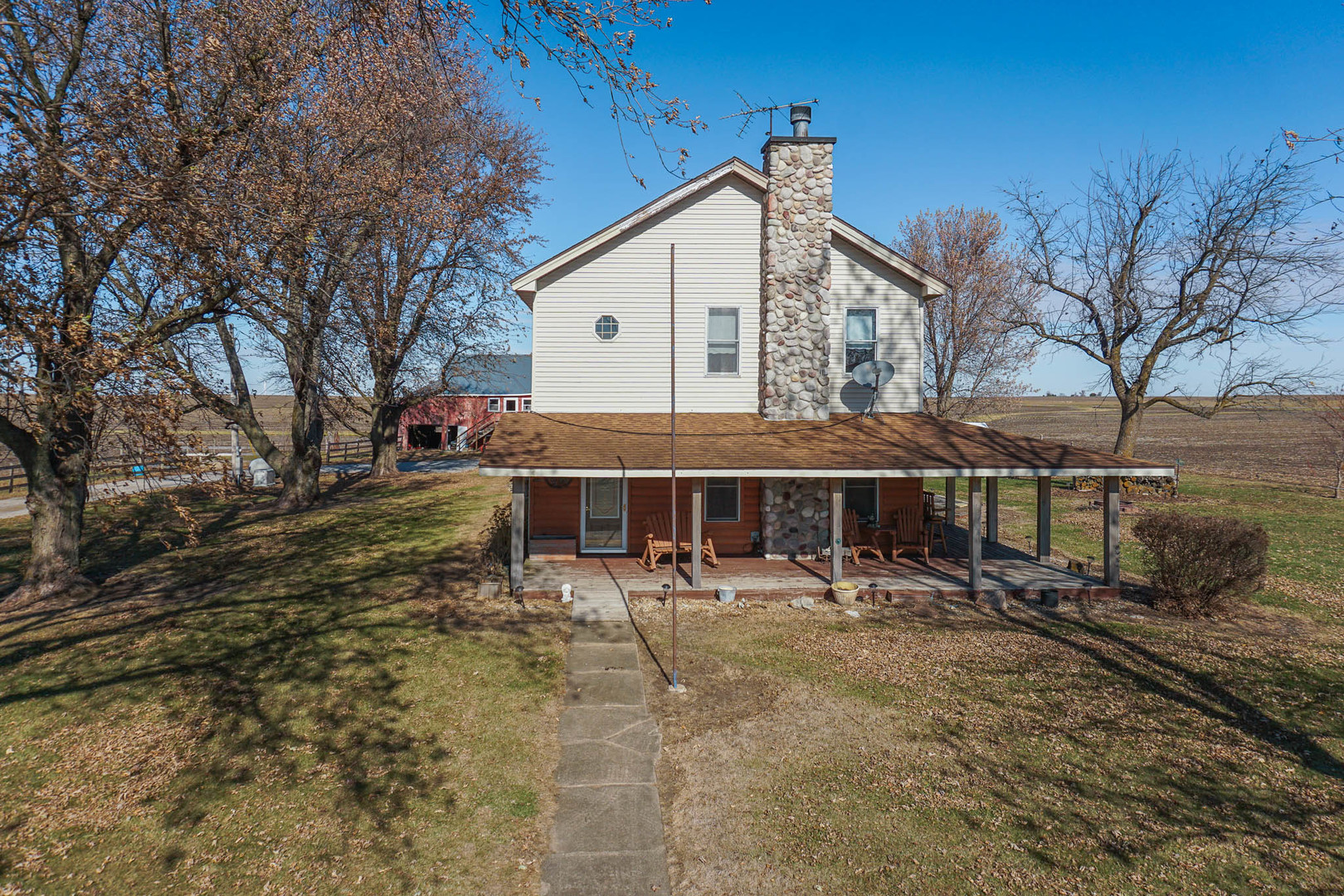32892 McClure Road Colfax, IL 61728 - Photo 2 of 44 a view of a house with a yard