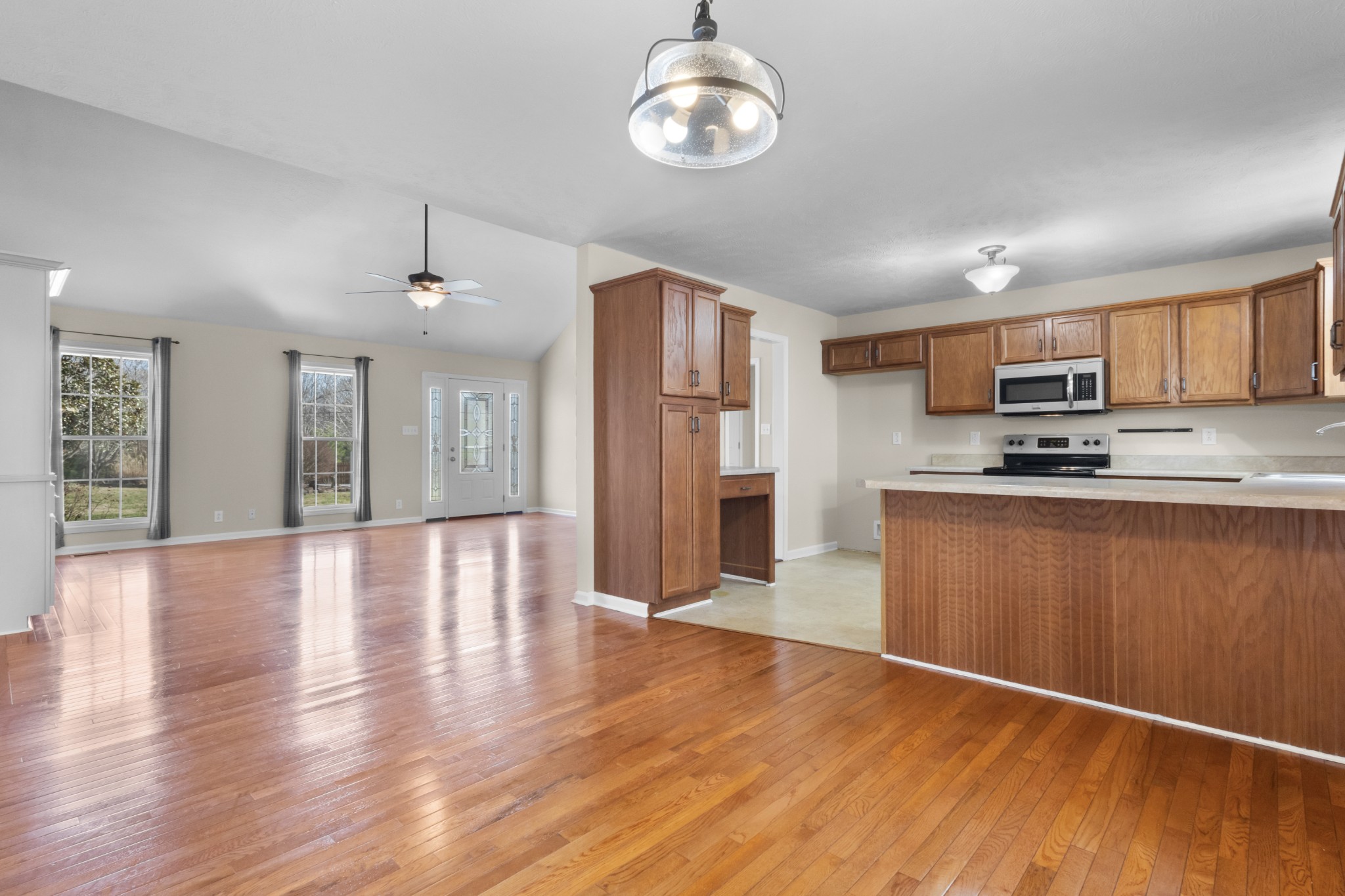 1150 Cumberland Heights Road Clarksville, TN 37040 - Photo 11 of 46 Gallery Image 11