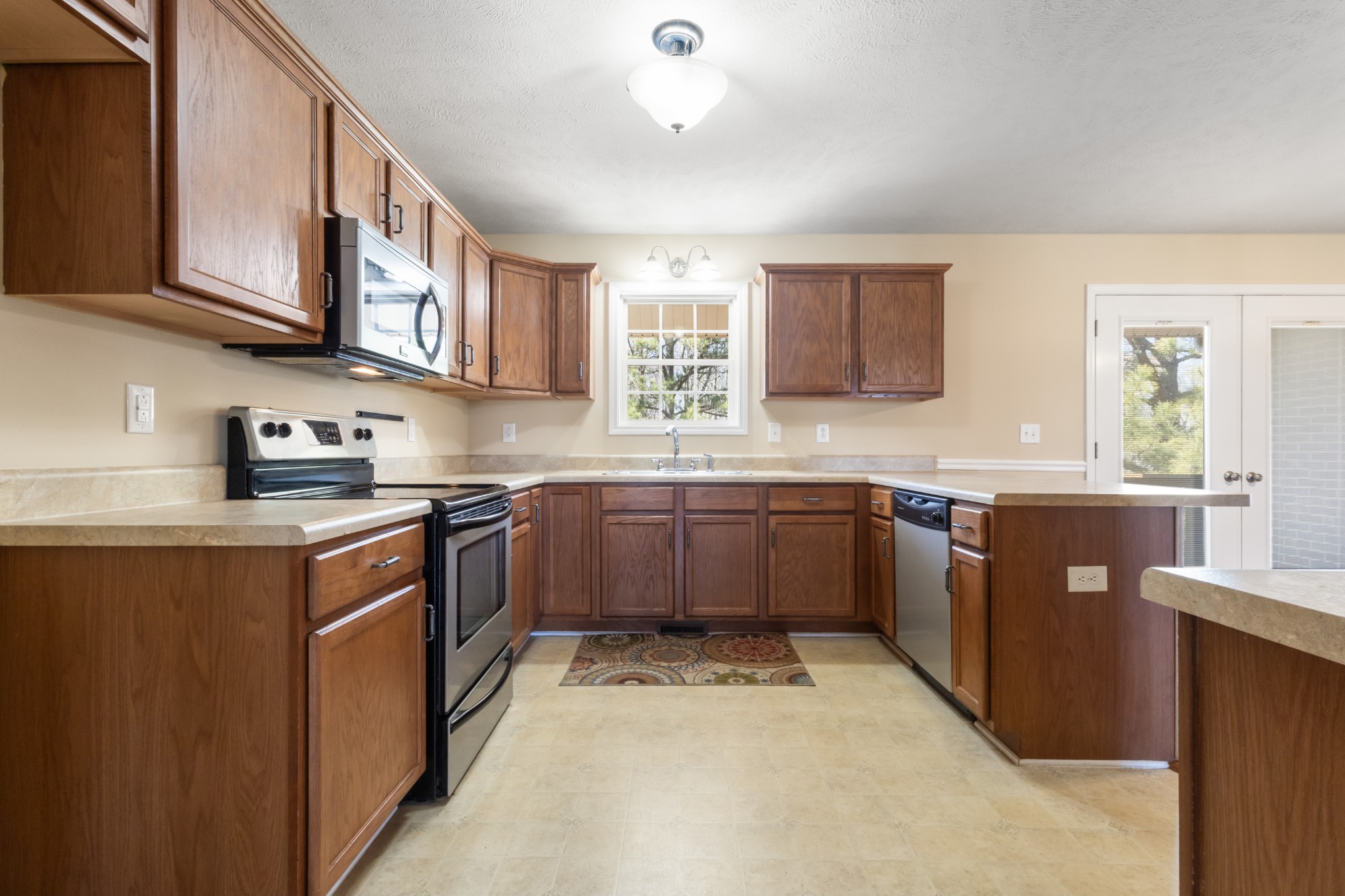 1150 Cumberland Heights Road Clarksville, TN 37040 - Photo 13 of 46 Gallery Image 13