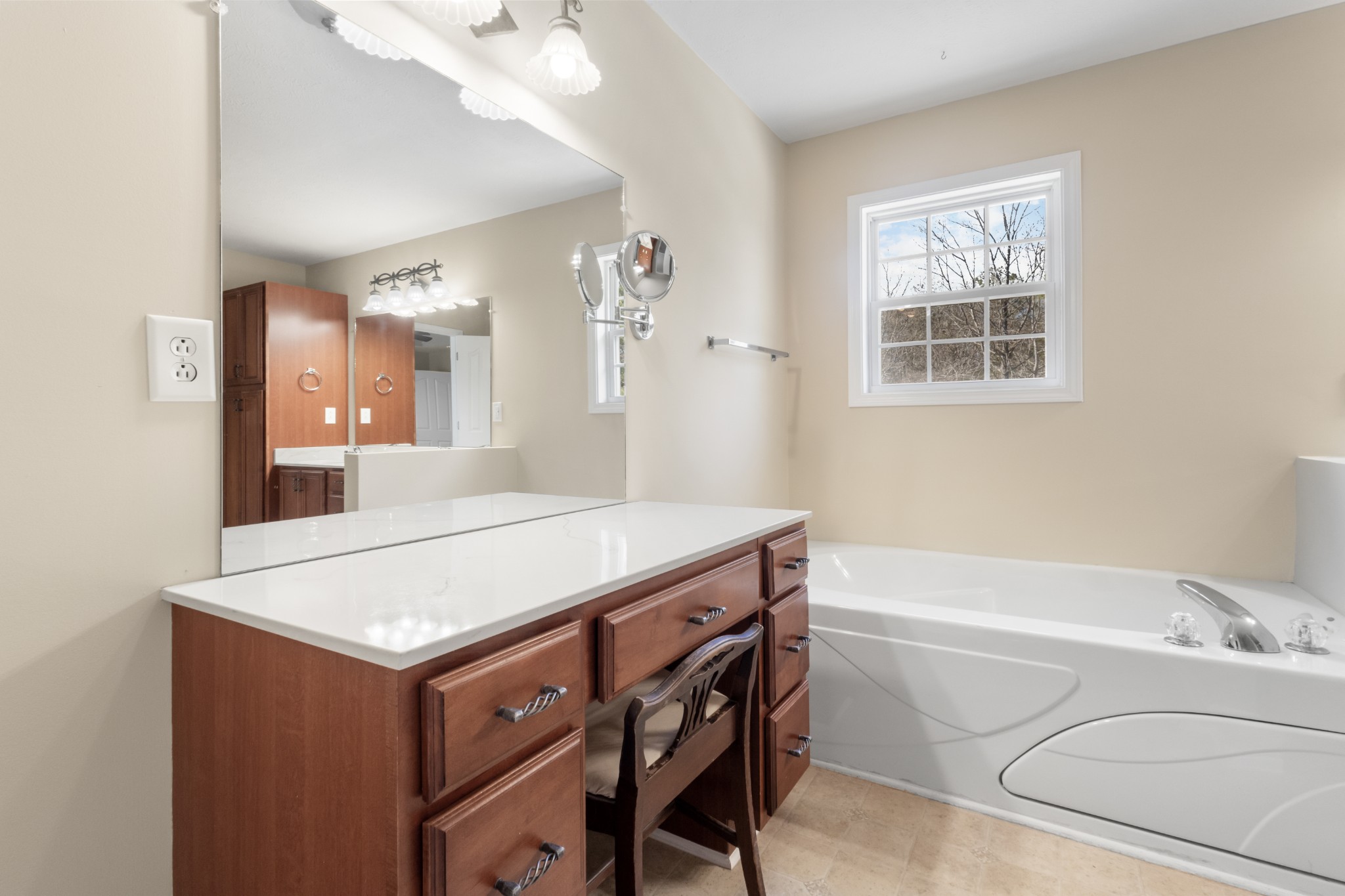 1150 Cumberland Heights Road Clarksville, TN 37040 - Photo 21 of 46 Gallery Image 21
