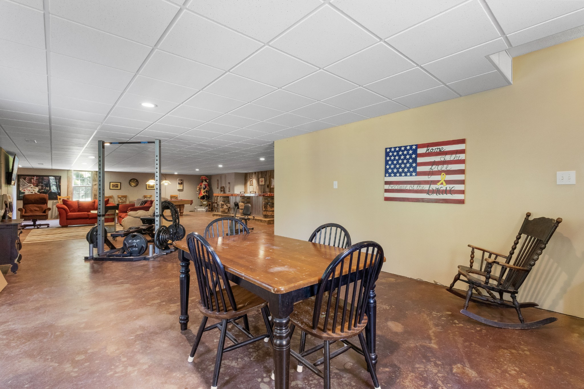1150 Cumberland Heights Road Clarksville, TN 37040 - Photo 35 of 46 Gallery Image 35