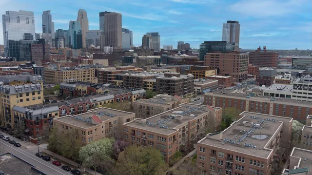 $2,495 | 545 North 1st Street, Unit 403, Minneapolis, MN 55401